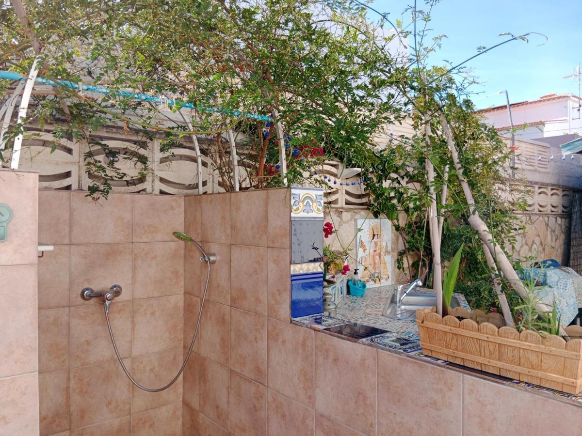 Stylish Family Villa, Near Beach,prive Parking,wifi Villa *