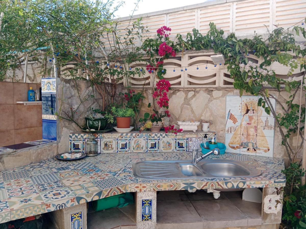 Stylish Family Villa, Near Beach,prive Parking,wifi Villa *