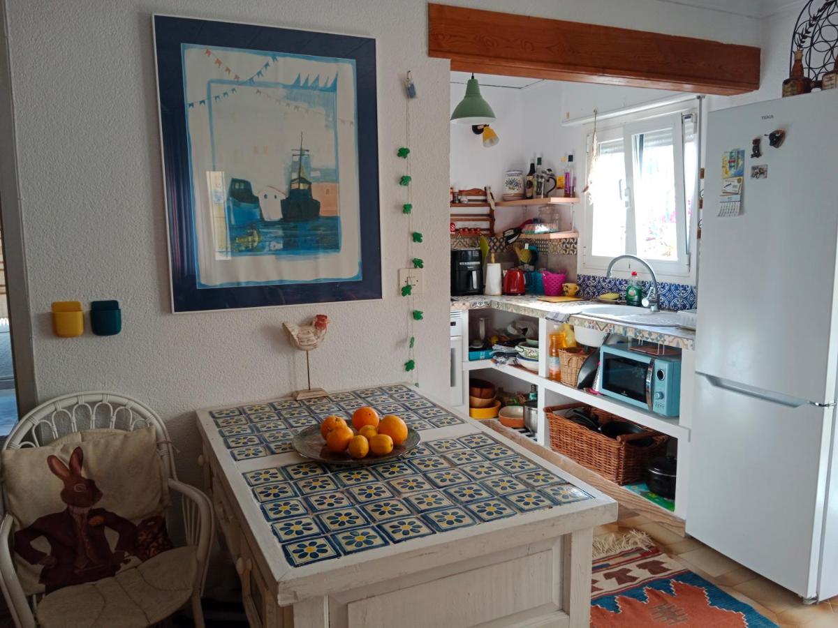 Stylish Family Villa, Near Beach,prive Parking,wifi Villa *