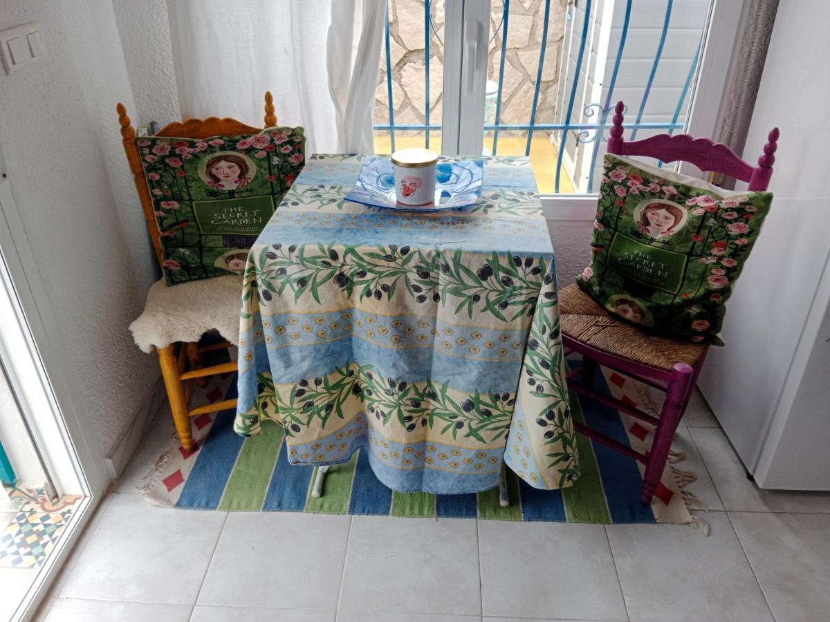 Stylish Family Villa, Near Beach,prive Parking,wifi Villa *