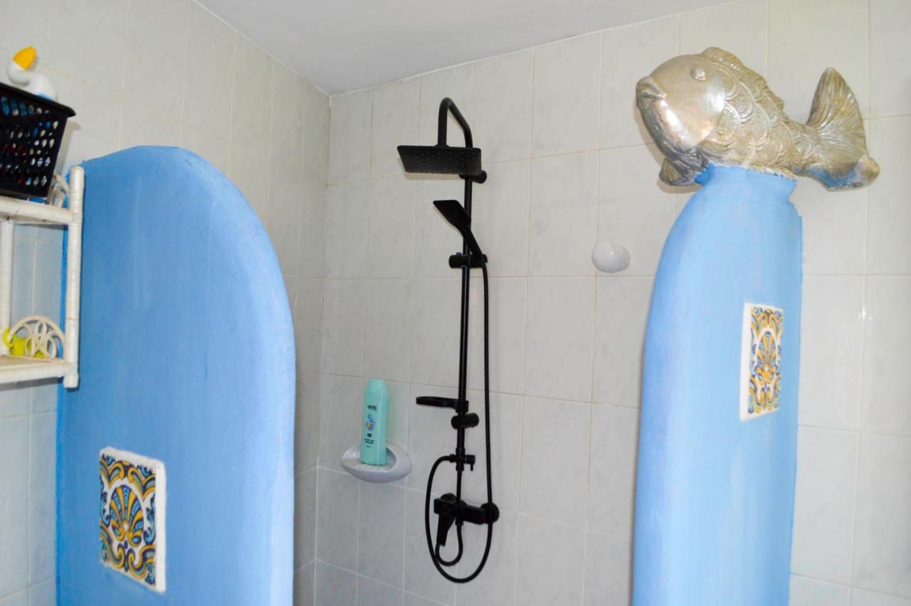 Stylish Family Villa, Near Beach,prive Parking,wifi