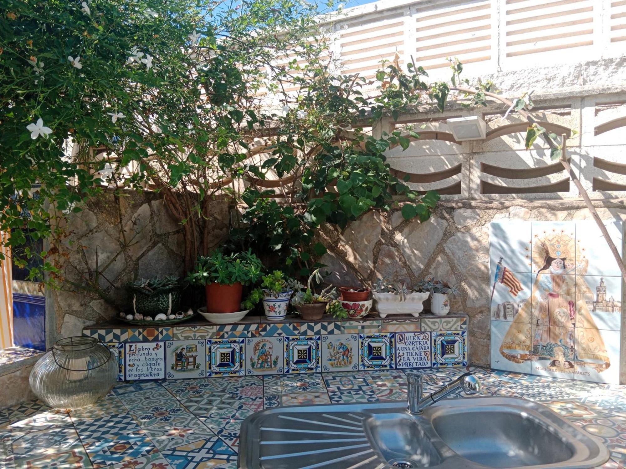 Villa Stylish Family Villa, Near Beach,prive Parking,wifi