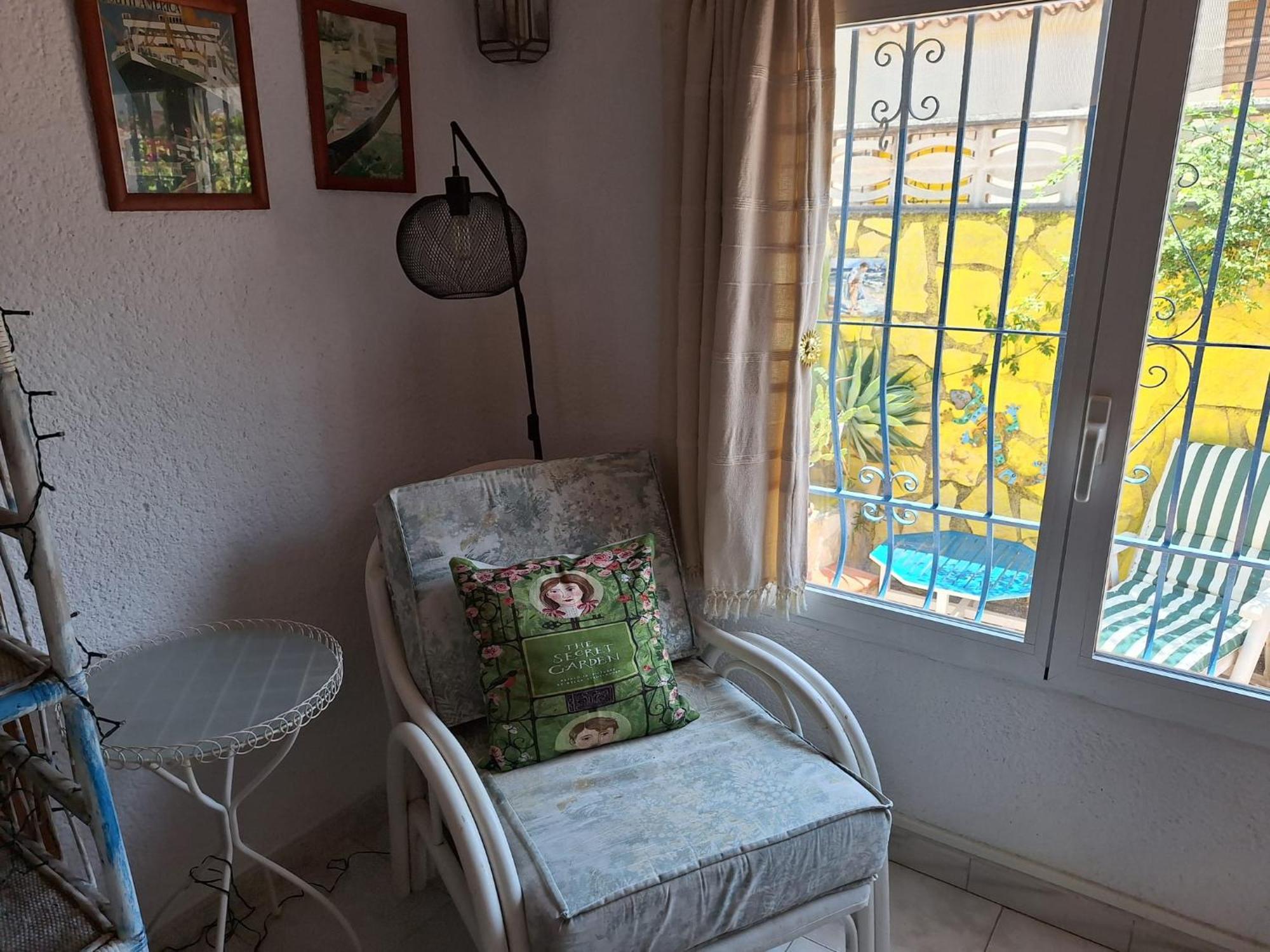 Stylish Family Villa, Near Beach,prive Parking,wifi Denia